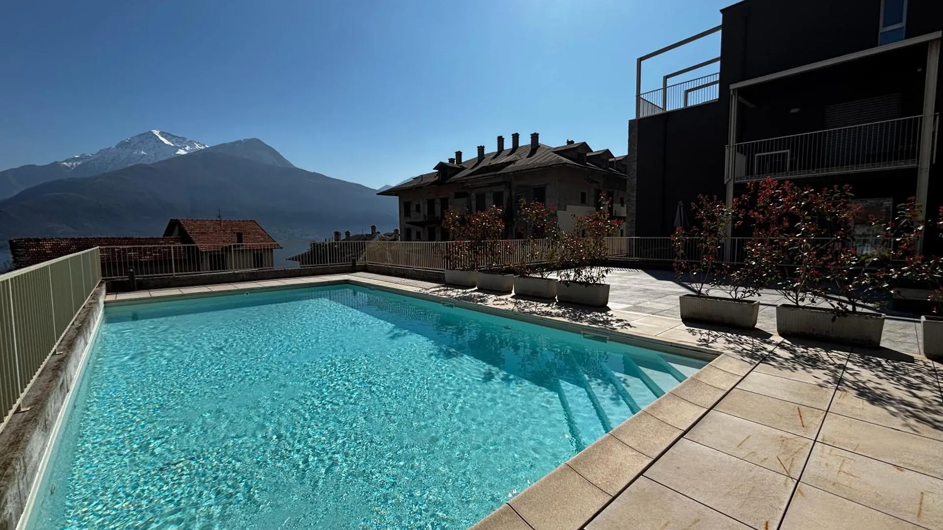 Lake View Apartment With Swimming Pool - Larihome A87 Musso Italy