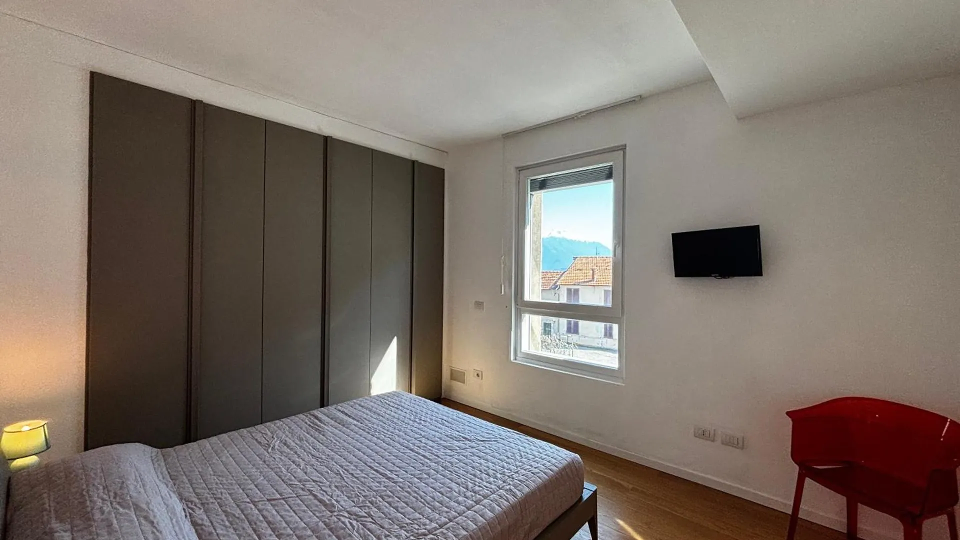 Lake View Apartment With Swimming Pool - Larihome A87 Musso